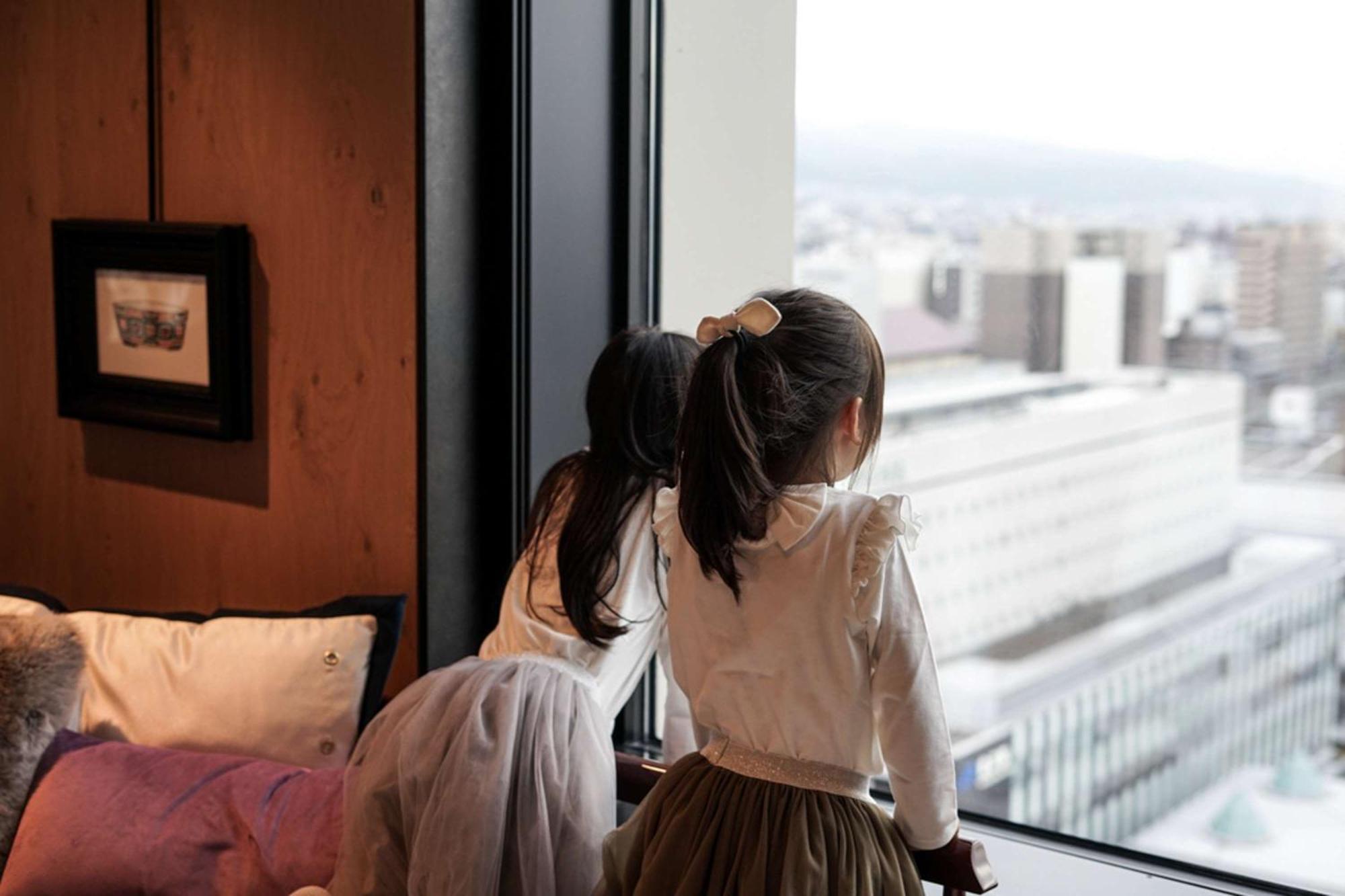 하얏트 센트릭 가나자와 호텔 외부 사진 Two girls in hanbok